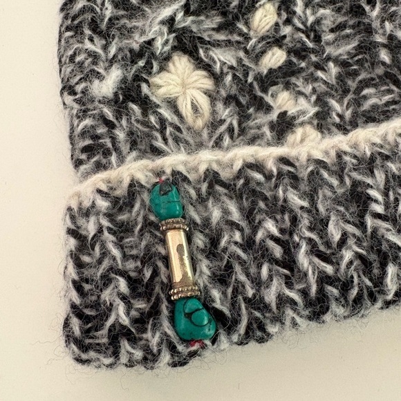 NWOT Free People Bsbee Handknit Beanie main image 15